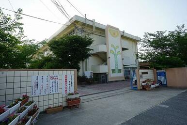 田村小学校