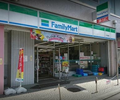 ファミリーマート　代田橋店