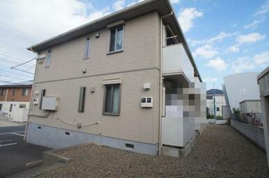 ☆全室全面バルコニー付◎全室南向き光をしっかり採り込みます♪