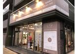 情報提供会社