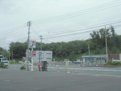 ファミリーマート一関工業団地店