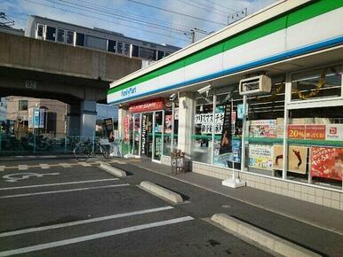 ファミリーマート様