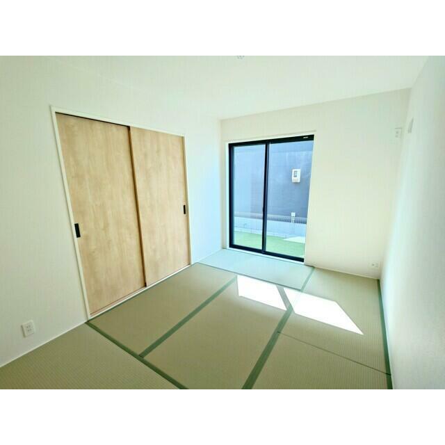 １号棟　和室 子どもの遊び場として便利な和室