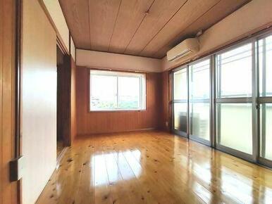 洋室6ベランダ側