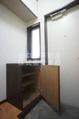 下駄箱付なので、玄関はいつでもスッキリ片付きますね☆