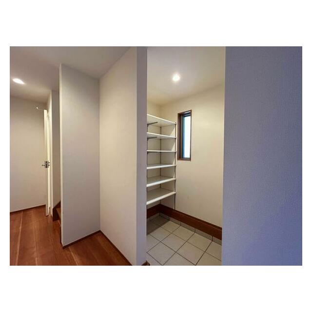 シューズクローク