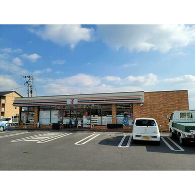 セブンイレブン愛知川豊満店