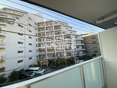 お部屋からの景色です！圧迫感がないので暮らしやすい♪