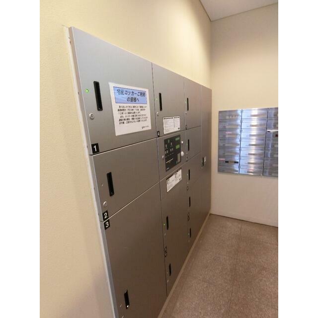 宅配ボックスあり