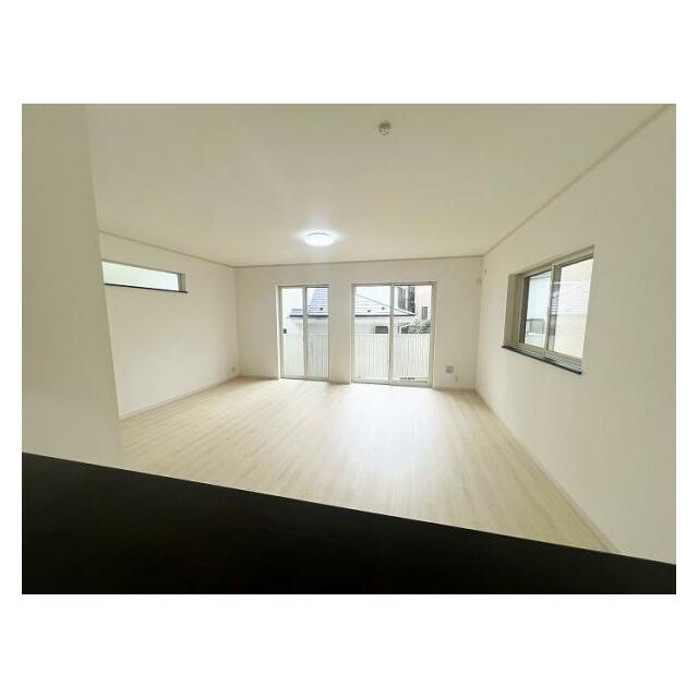 「LDK約20.4畳」キッチンからの眺望