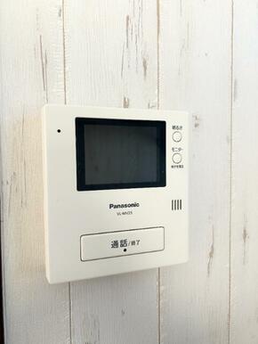 モニター付きインターフォン