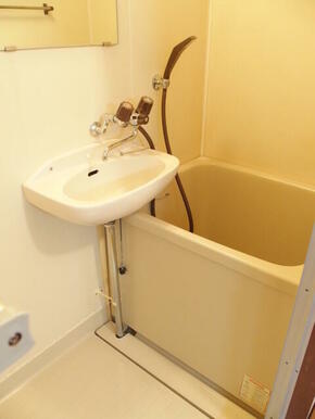 バス・トイレ別