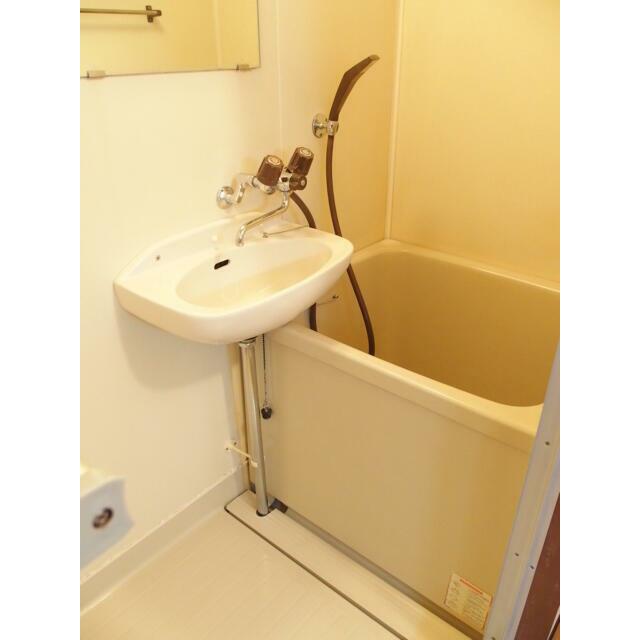バス・トイレ別