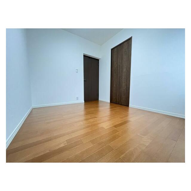 中央洋室5帖　別角度