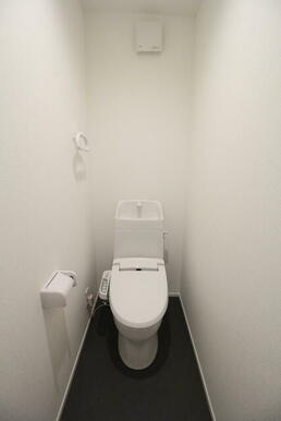 ２階の共用トイレです！