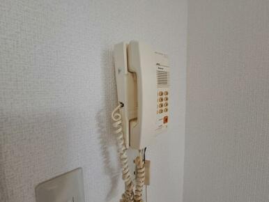 インターホン