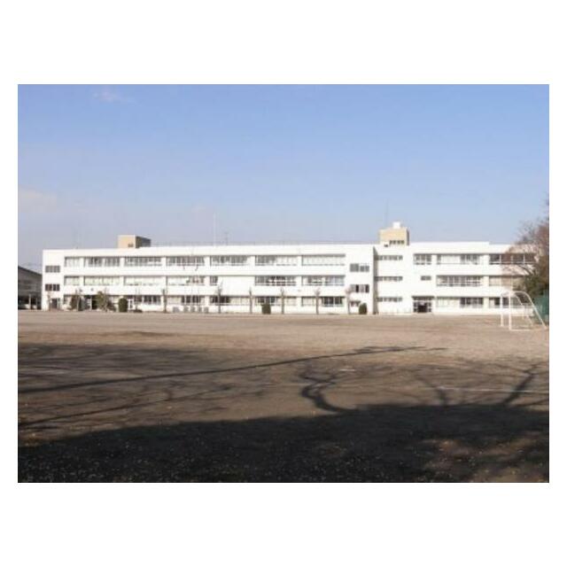 陽光小学校　442ｍ/徒歩6分、車2分