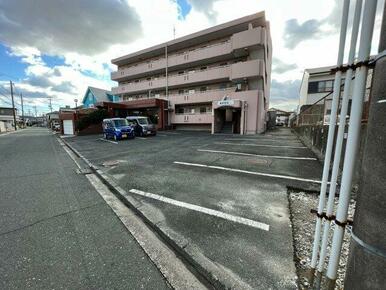 ※敷地外駐車場の場合がございます。（※写真はイメージです、現況優先となります）