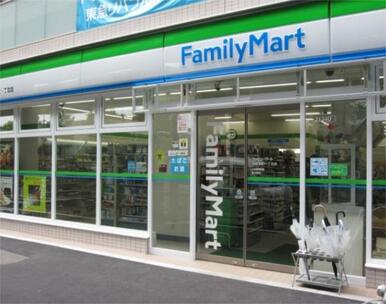 ファミリーマート　渋谷本町店