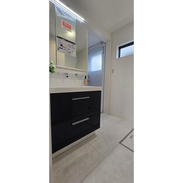 毎朝の寝癖チェックもおまかせ（1号棟）