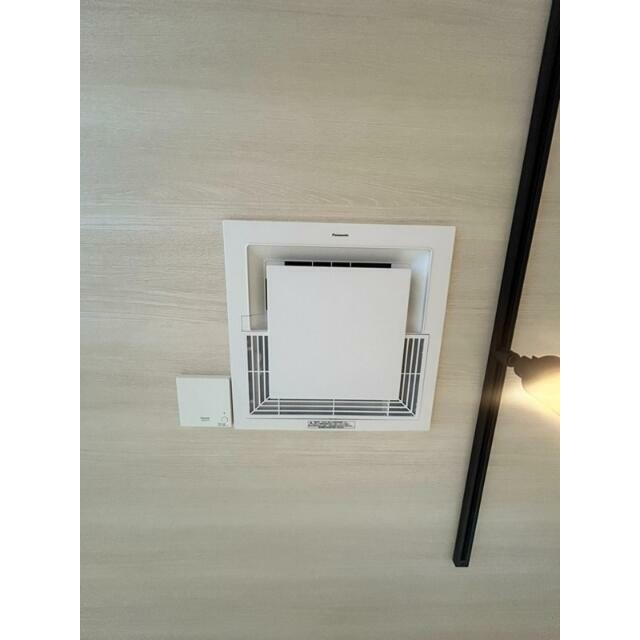 リビング設置の換気システムで常にクリーンな空気