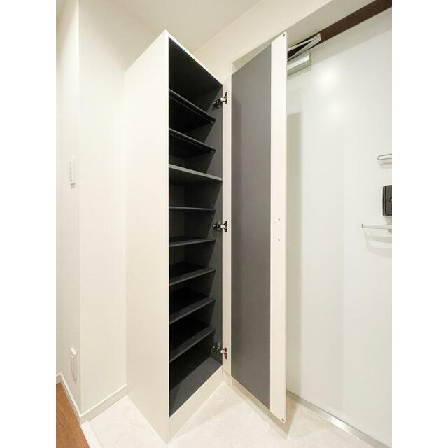 シューズボックス