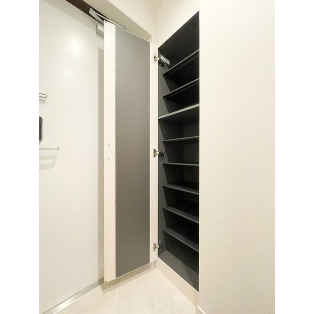 シューズボックス