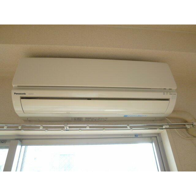 ※室内写真は703号室です