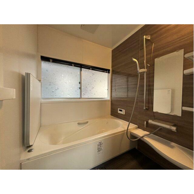 ゆったり過ごせるお風呂です