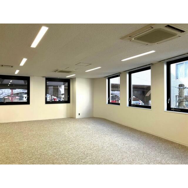 2Fワンフロア※分割前の写真です