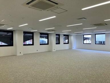 2Fワンフロア※分割前の写真です