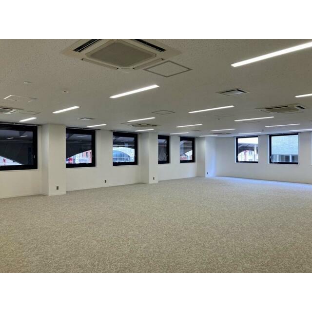 2Fワンフロア※分割前の写真です