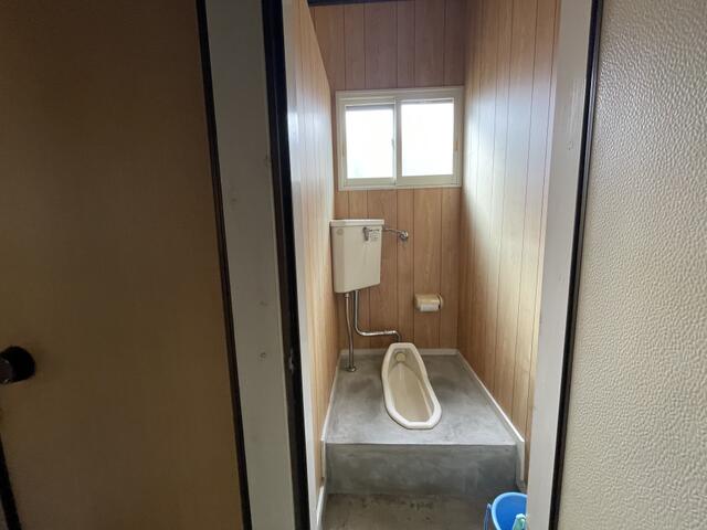 commercial 河戸川字大須賀