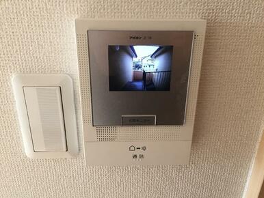 モニター付きインターホン