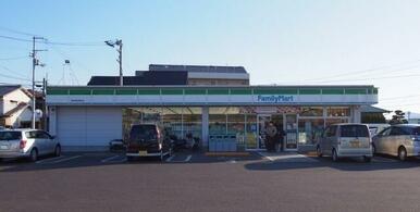 ファミリーマート高松前田東町店