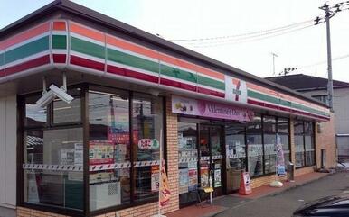 セブンイレブン福島泉店