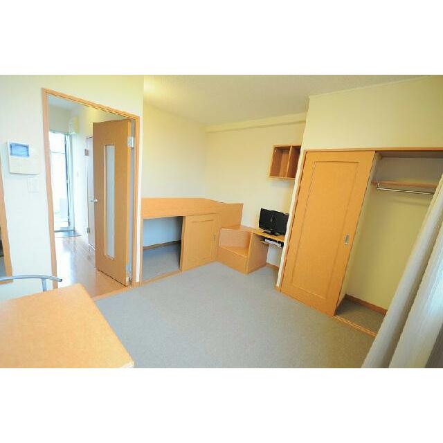 同タイプ部屋の写真となり設備等は現況と異なる場合があります。