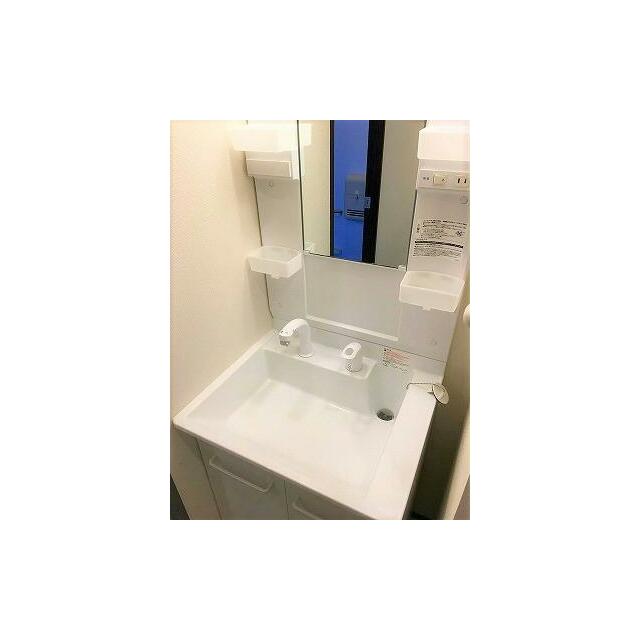 独立洗面台