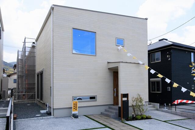 物件画像 北九州市門司区 大里戸ノ上３丁目 (門司駅) 2階建 4LDK