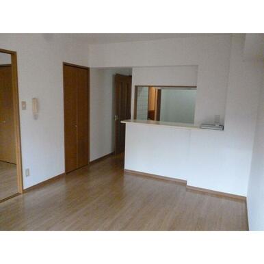※写真は類似部屋になります。現状優先