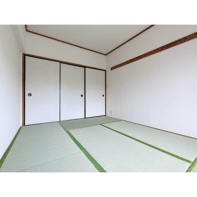 ★和室でゴロゴロしたいですね★