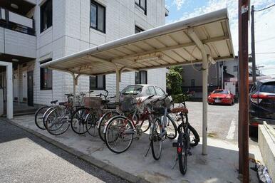 入居者専用の駐輪場を設けてあります！