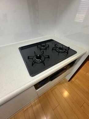 ガラストップコンロ