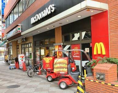 マクドナルド　西日暮里駅前店
