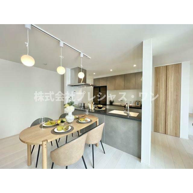 通風・採光にも優れ、心地よい光と風が溢れています。 贅沢といえるほどの豊かな居住性が魅力的♪新築の木