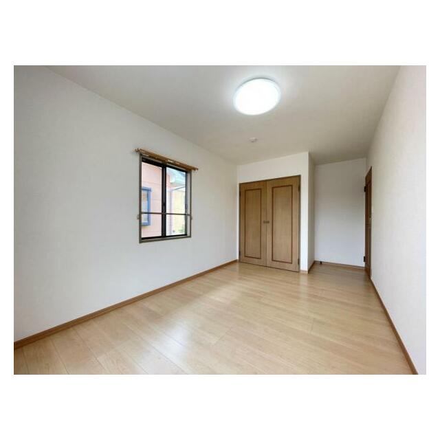 各部屋に収納が付いているので整理整頓も安心！