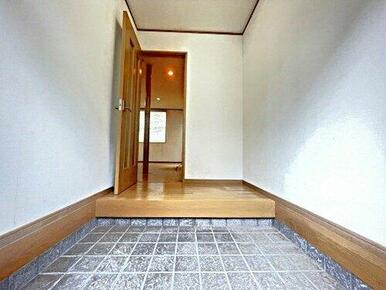 広々とした玄関です。