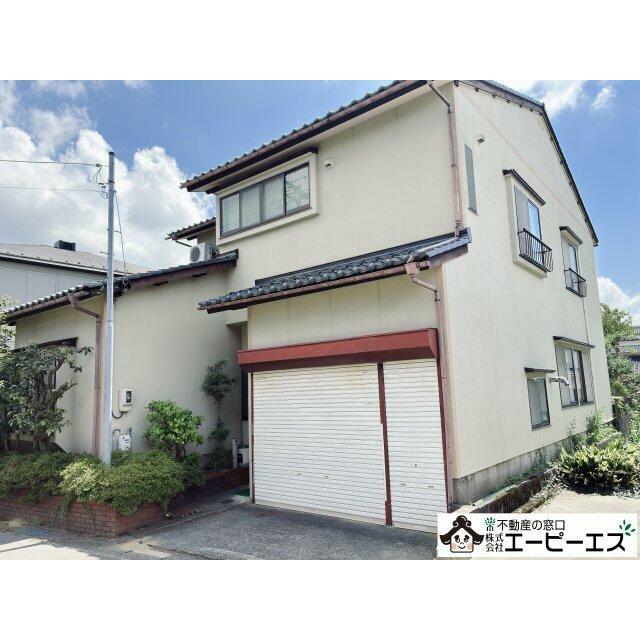 現在、建物が建っていますが解体更地渡しとなります
