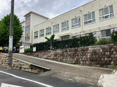 笠寺小学校