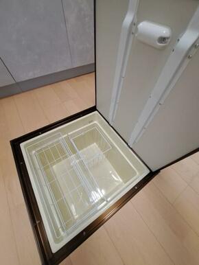 床下収納（DK）